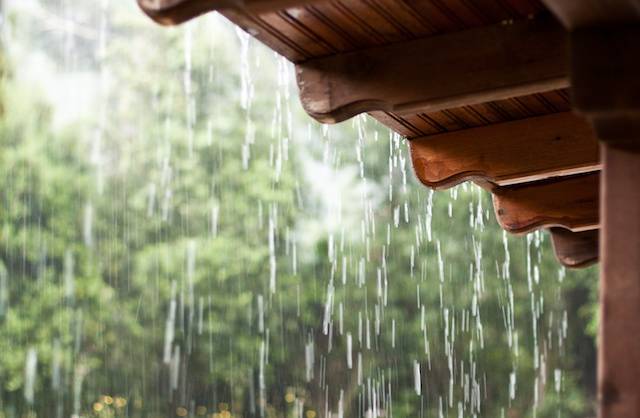 Sleet and Your Roof: Keeping Your Home Safe from Spring Precipitation