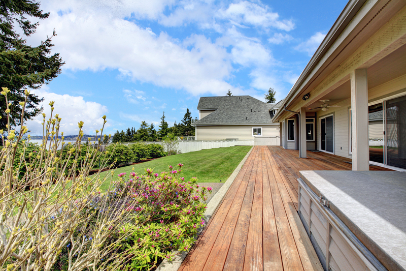 How to Design the Perfect Porch in Your Backyard